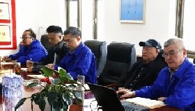 踔厲奮發(fā) 賡續(xù)前行—集團董事長楊振華、總經(jīng)理范德芳一行蒞臨公司指導(dǎo)工作