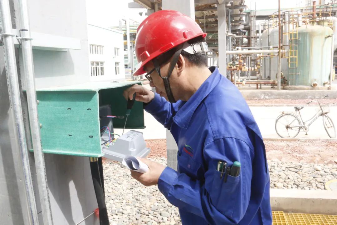 1714788806188225.jpg b47097554b673a347bd4cbb8fa4f9bc0.jpg